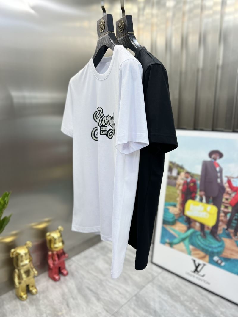 Givenchy T-Shirts